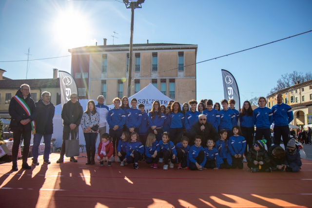 Il Gruppo Sportivo Scaltenigo ha presentato le squadre di pattinaggio per la stagione 2024